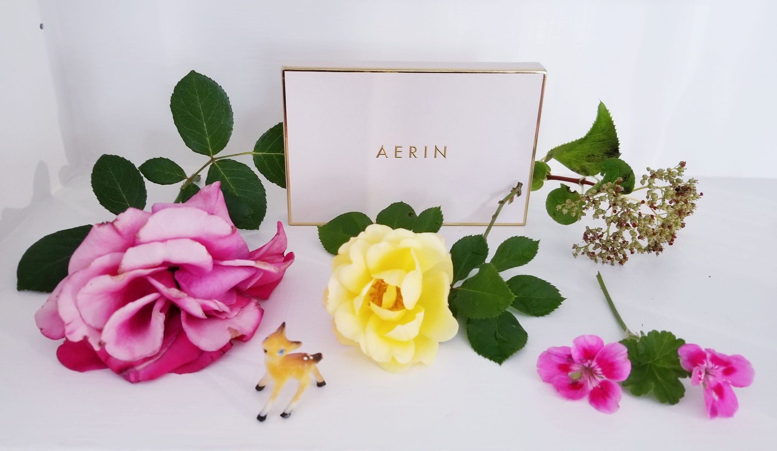 Aerin holiday best sale fragrance discovery set